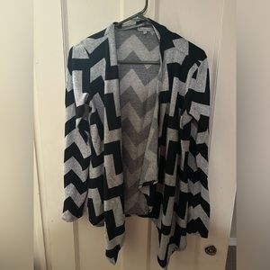 Charlotte Russe chevron cardigan in black and gray. Size medium.